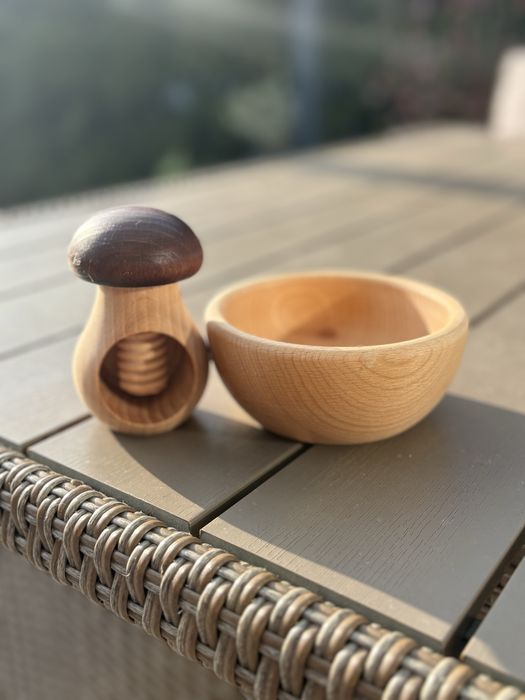 Dziadek do orzechow drewniany