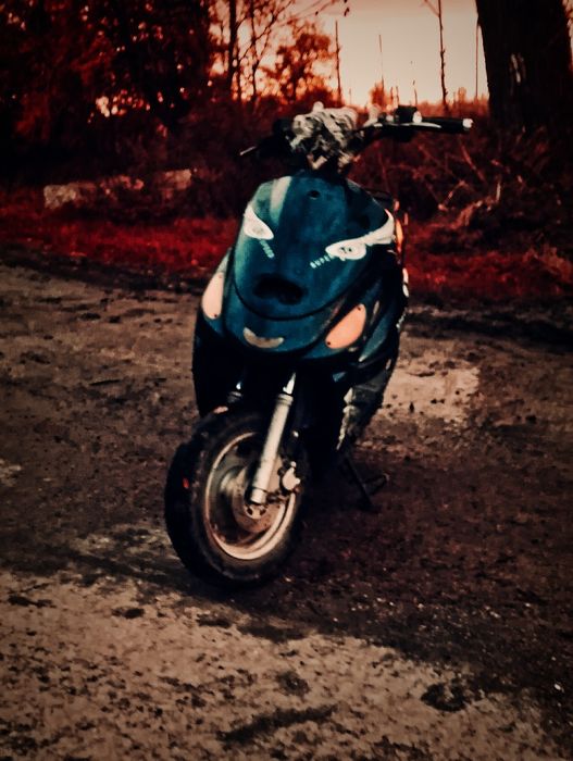 Продам скутер 49.5 торг