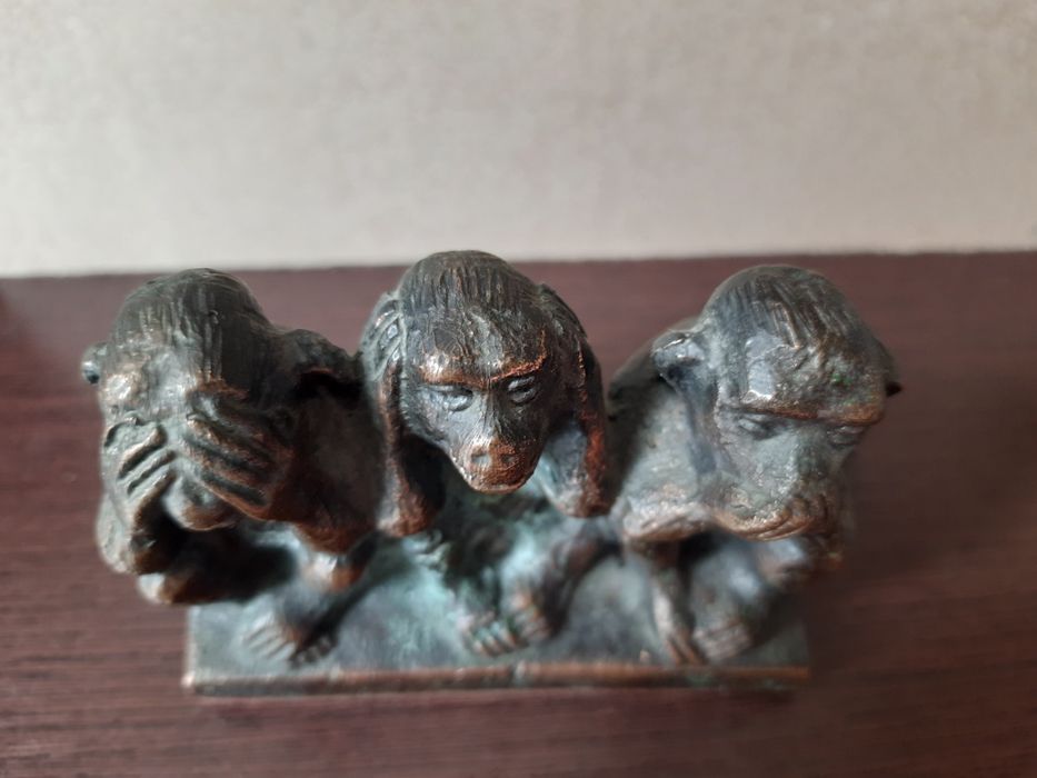 Канделябр 3 свечи, статуэтка Три Обезьяны (символ отказа зла) (мед