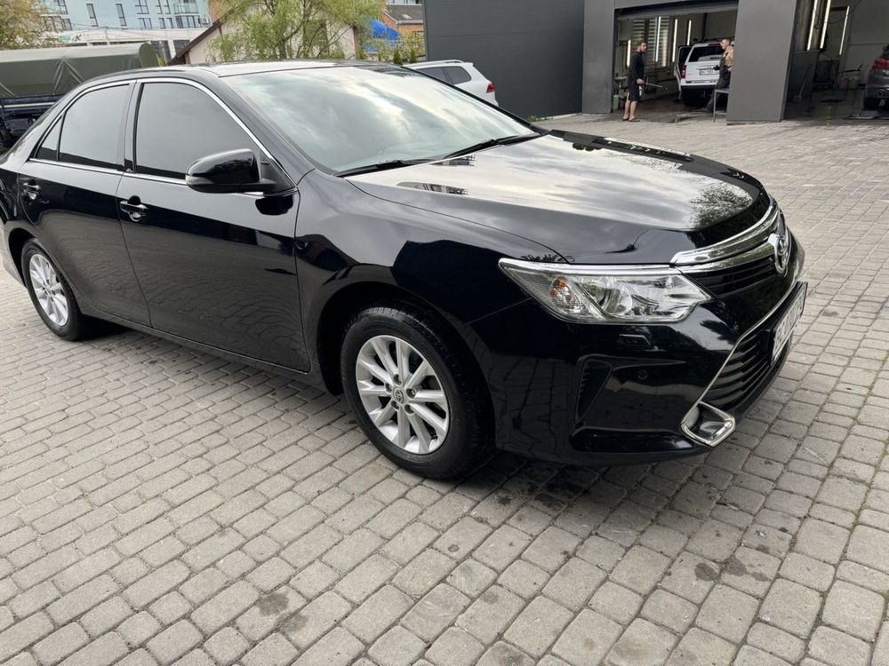 Toyota Camry 55 2017