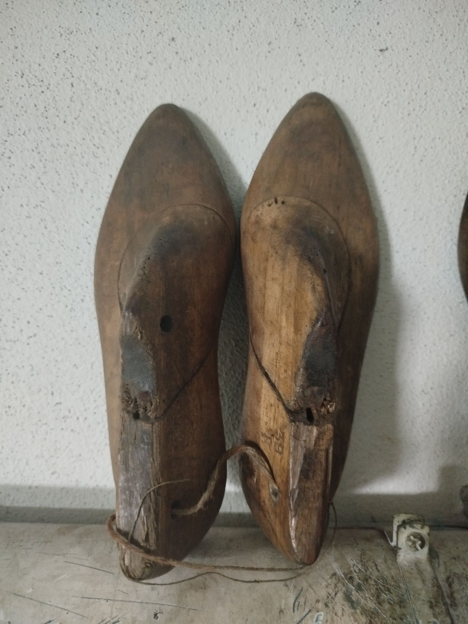 Formas de sapatos antigas