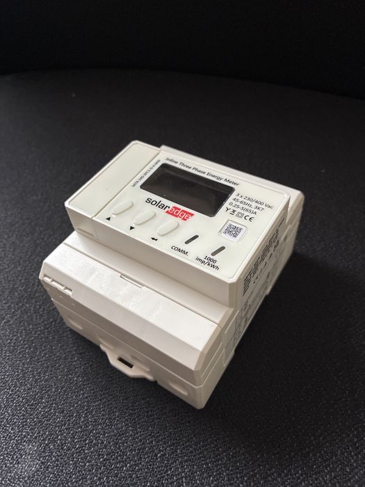 Licznik energii solaredge MTR-240-3PC1-D-A-MW