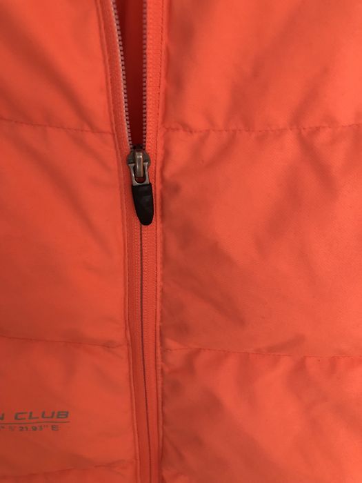 Теплая куртка пуховик на девочку 10-11 лет , рост до 160 см