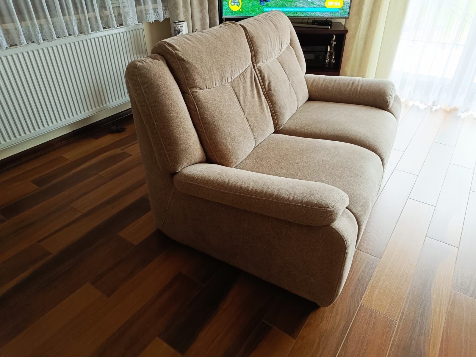 Sofa 2 osobowa bezowa