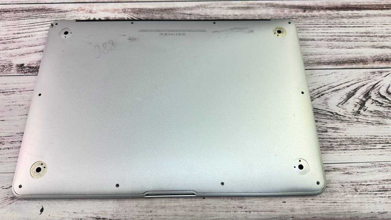Ноутбук 13.3" Apple MacBook Air A1369 Core2Duo Nvidia Geforce уцінка