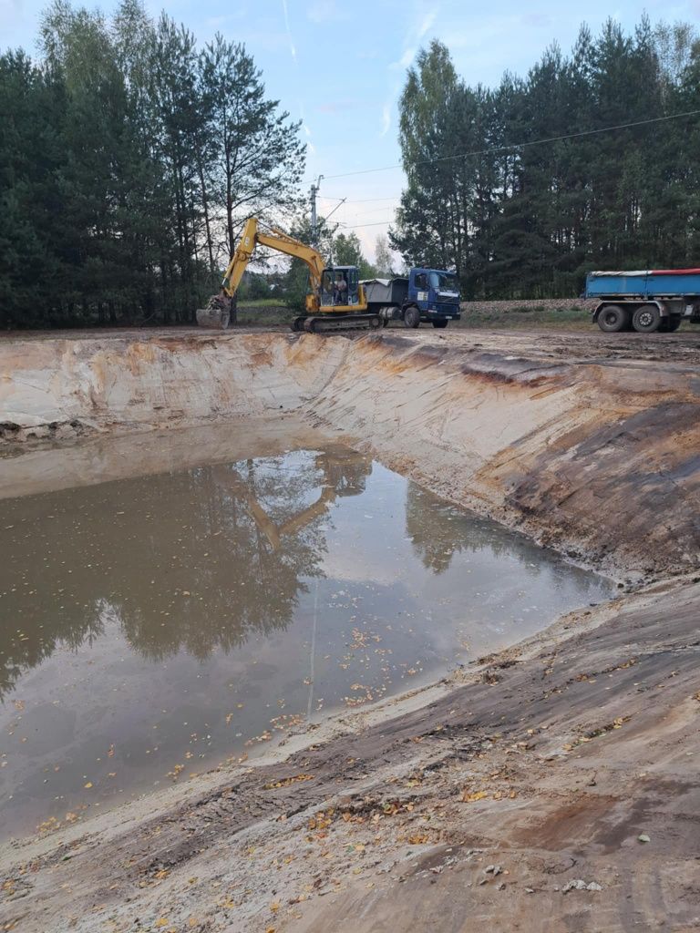 Wyburzenia, usługi koparką, wywrotką, wiertnicą.