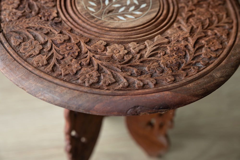 Kwietnik indyjski stolik ażurowy masa perłowa rzeźbiony