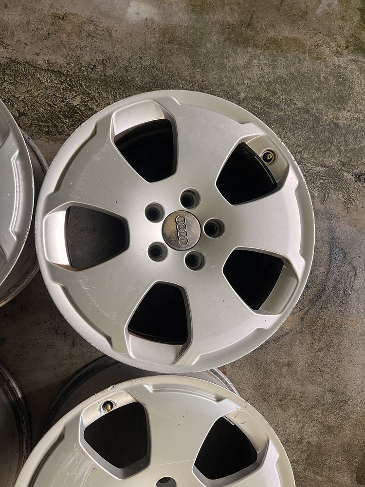 Jantes 17” 5x112 Originais Audi A3 8P Sline