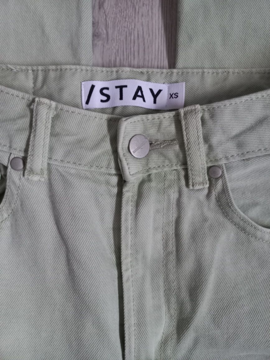 Spodnie jeansy Stay XS
