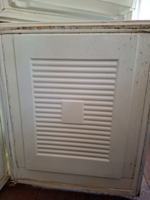 Холодильник Samsung RL23DATW