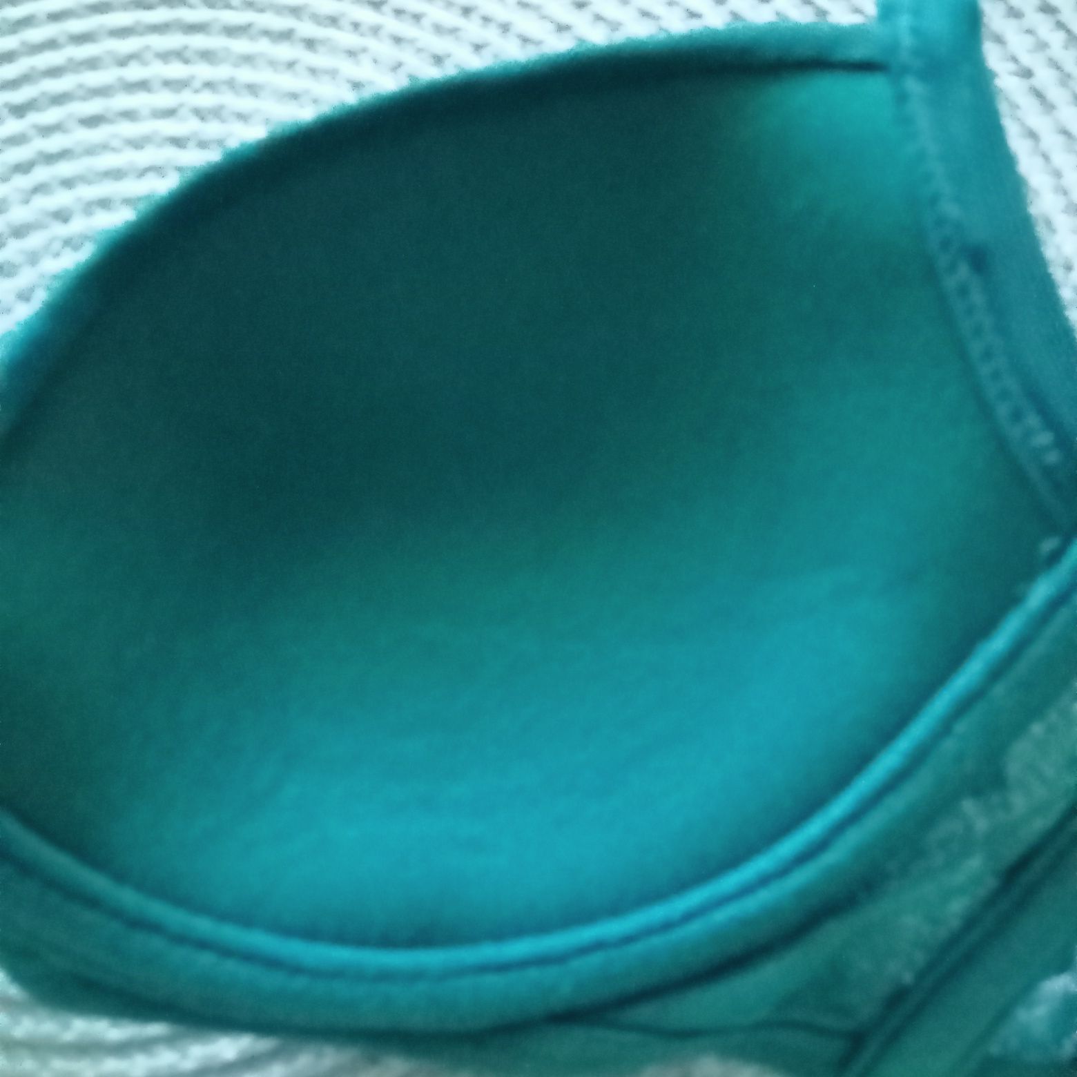 Biustonosz Tezenis 70B