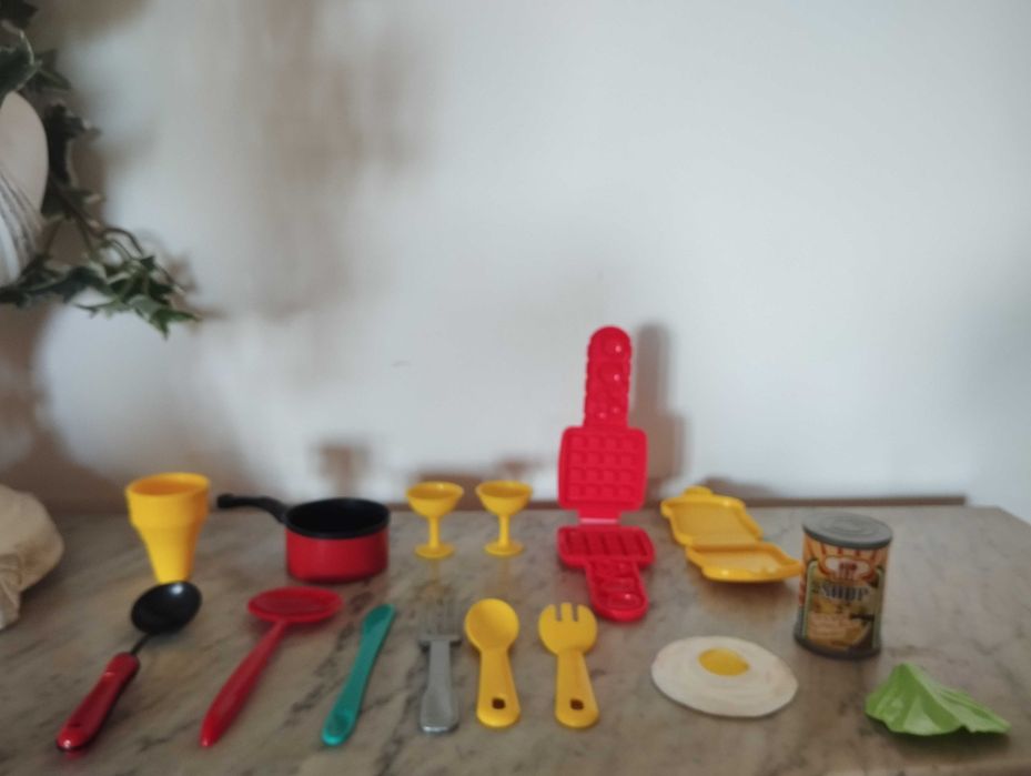 Conjunto de cozinha para brincar.
