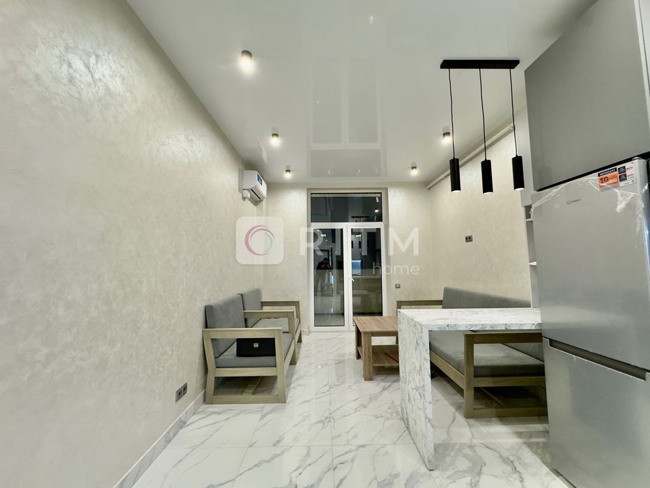 Продається 1-кімнатна квартира в нововбудові з ремонтом