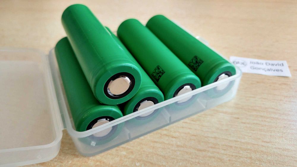 Pilha bateria 18650 Sony VTC6 3120 mAh 30A recarregável