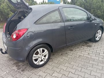 Opel Corsa D 2011