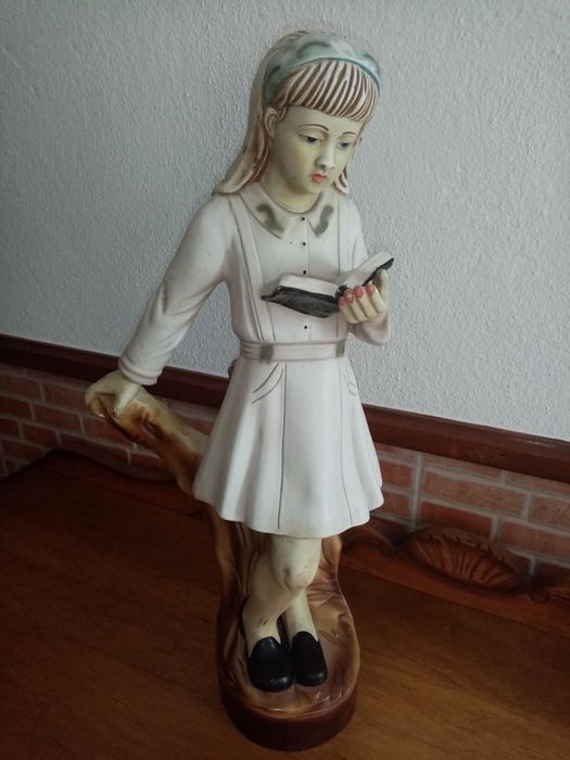 Boneca de Louça.