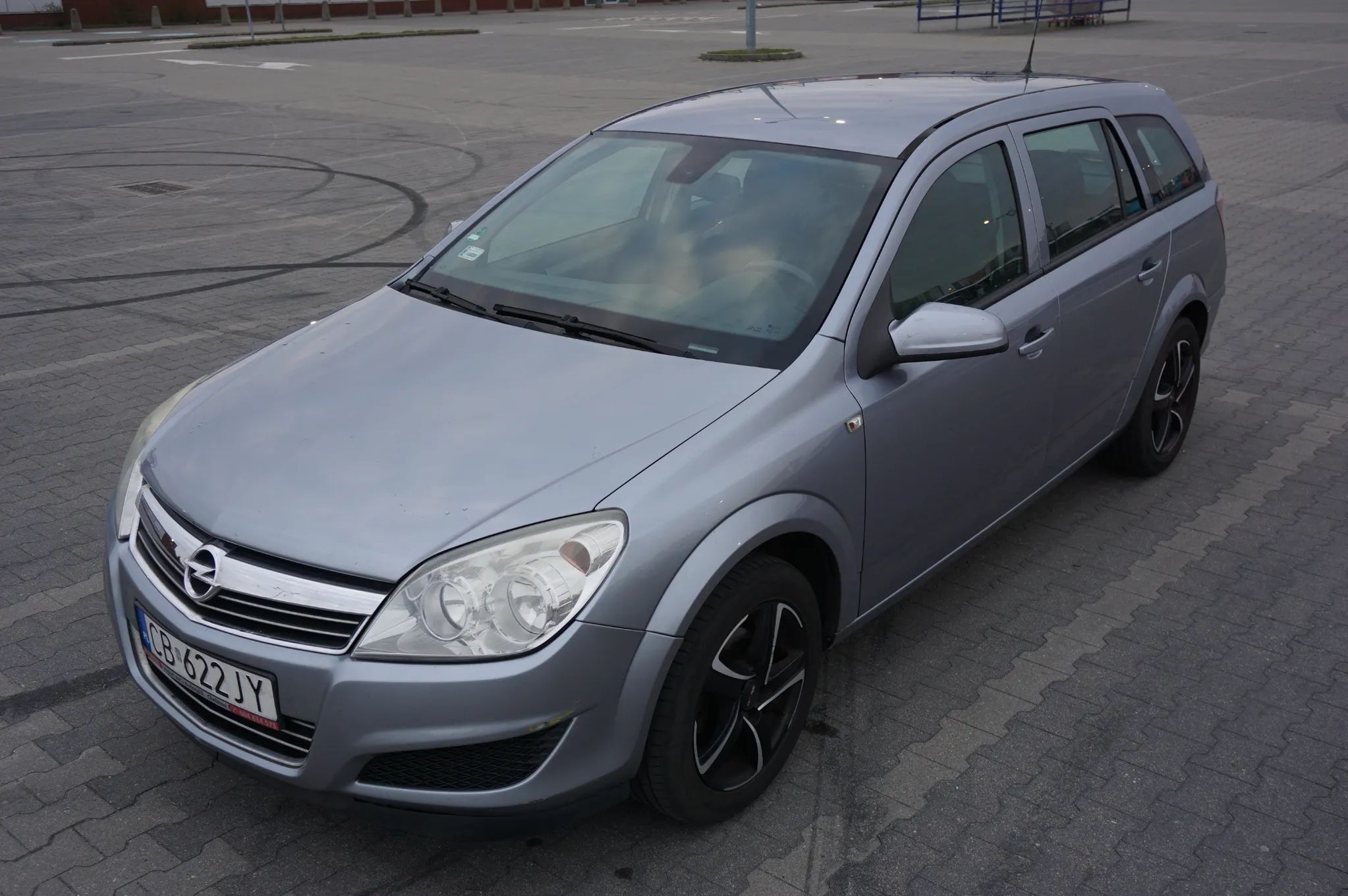 Opel Astra Astra H Kombi 2009r. 1.8 140KM pierwszy właścieciel w Polsce Gaz