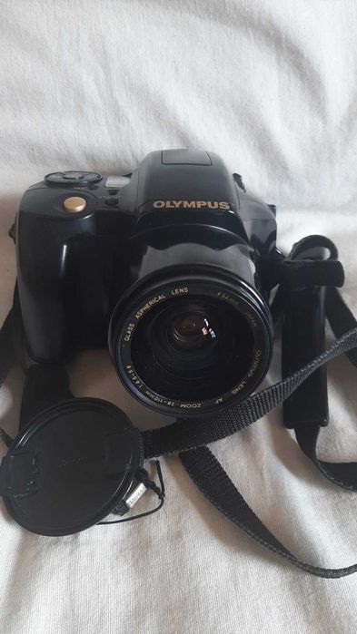 Фотоаппарат плёночный Olympus iS-100s. Объектив 28-110/ 4,5-5,6.