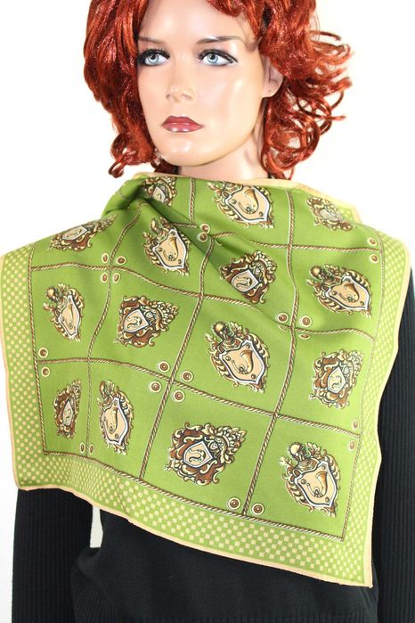 A6 Modna Wzorzysta Apaszka Gawroszka 48x50