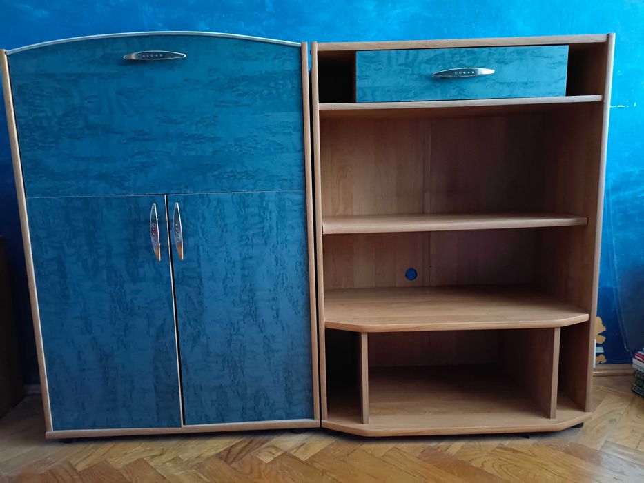 Sprzedam zestaw mebli pokojowych