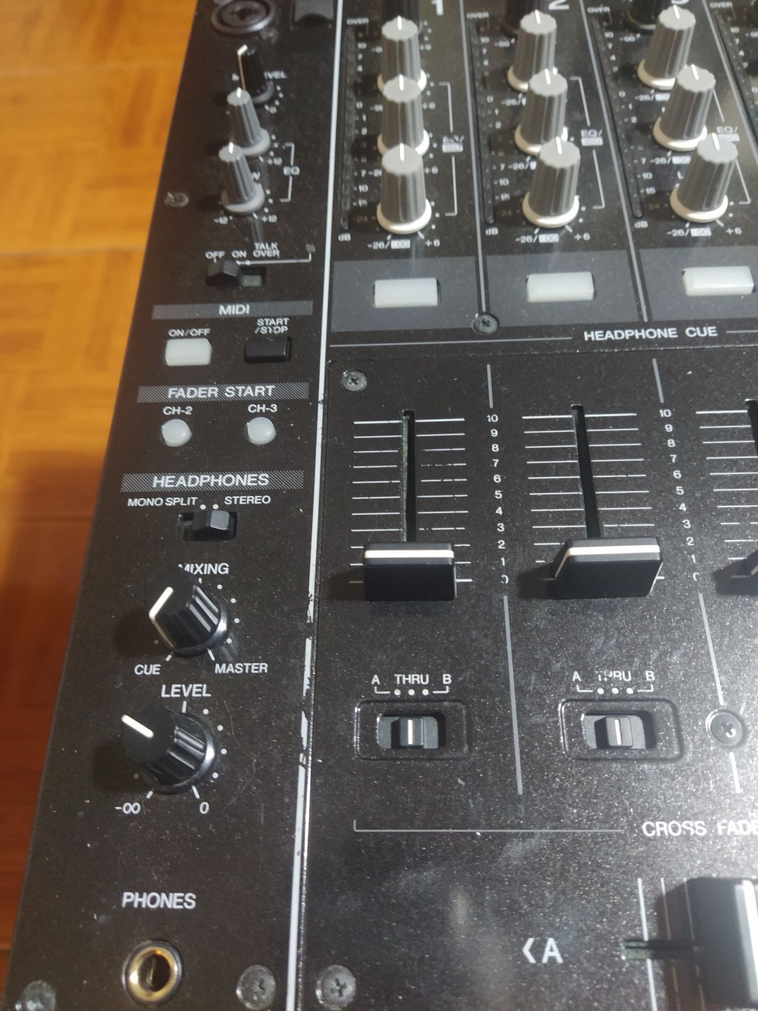 Pioneer DJM 750 k