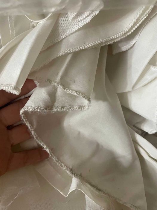 Сукня весільна . Б/В