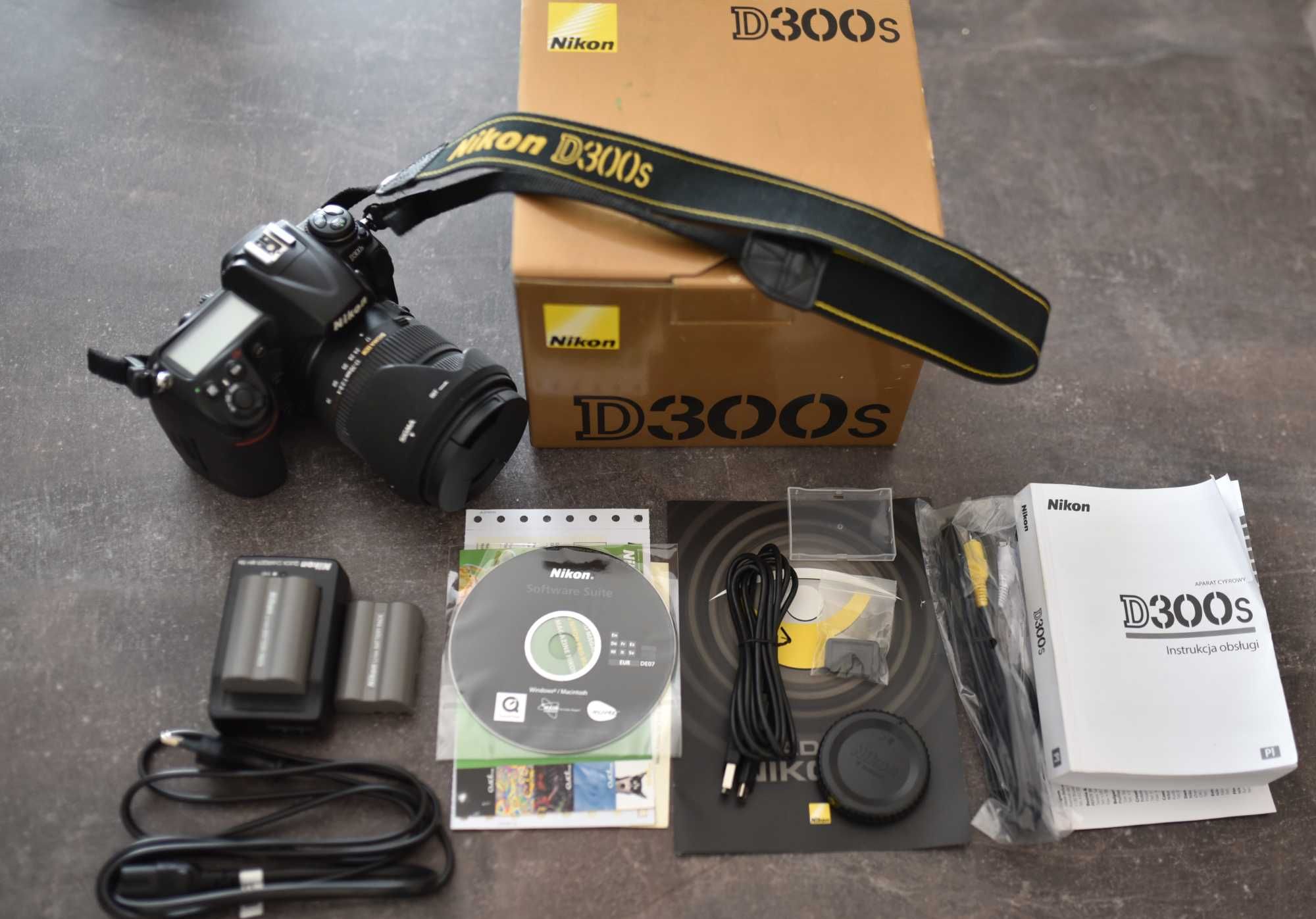 Nikon D300s+Sigma DC 17-70mm.1:2.8-4 macro
