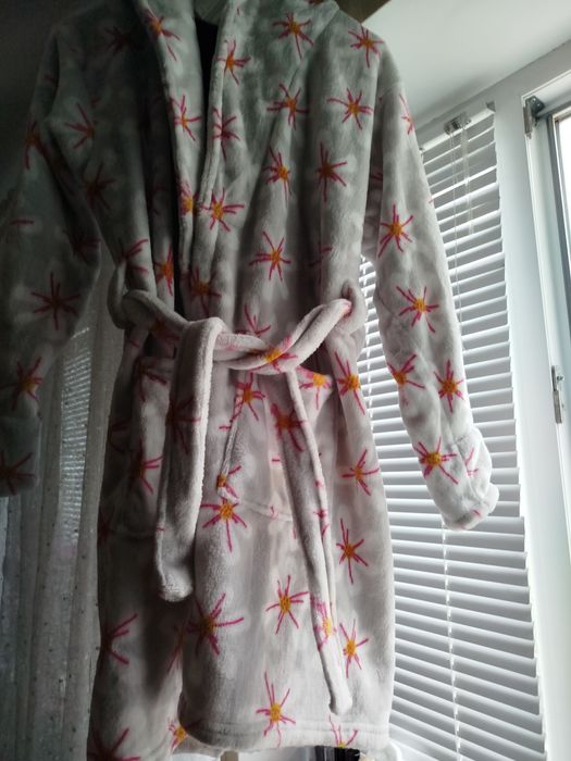 Халат травка гарна якість.