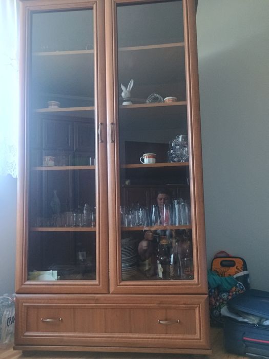 Meble pokojowe stół