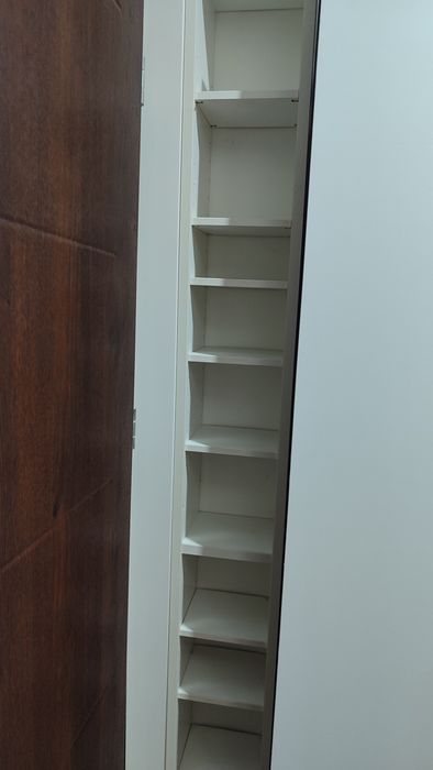 Regał z półkami np na książki Ikea biały