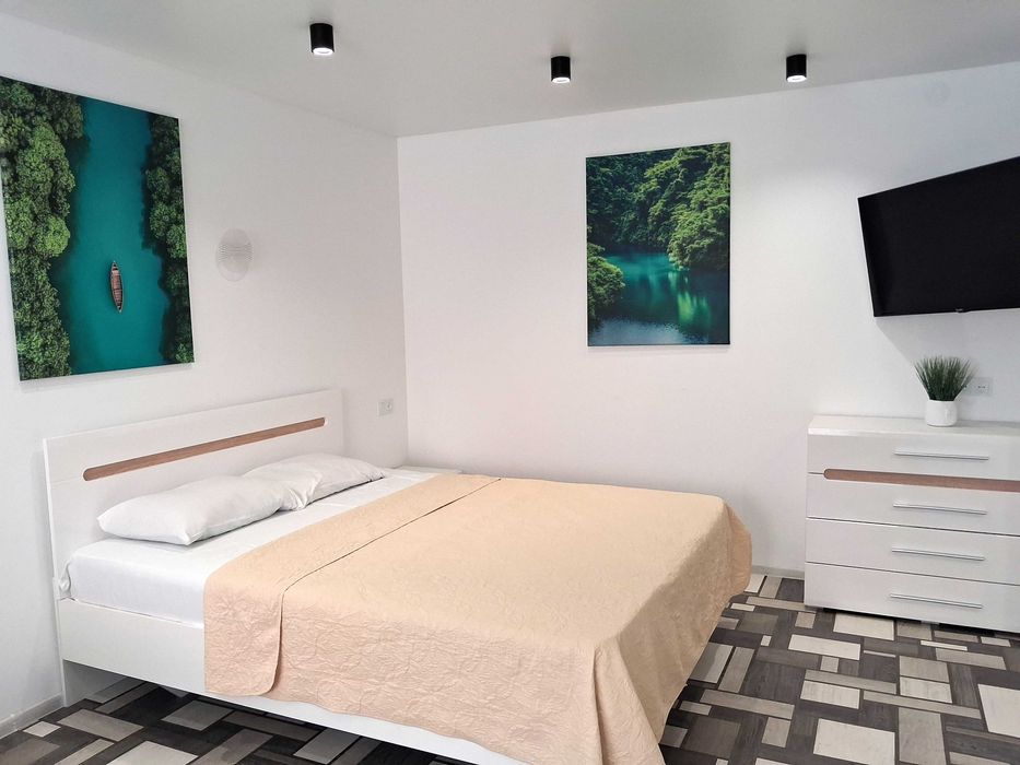 Посуточно;2х ком кв  Люкс Центр, Отчётные док, Парковка