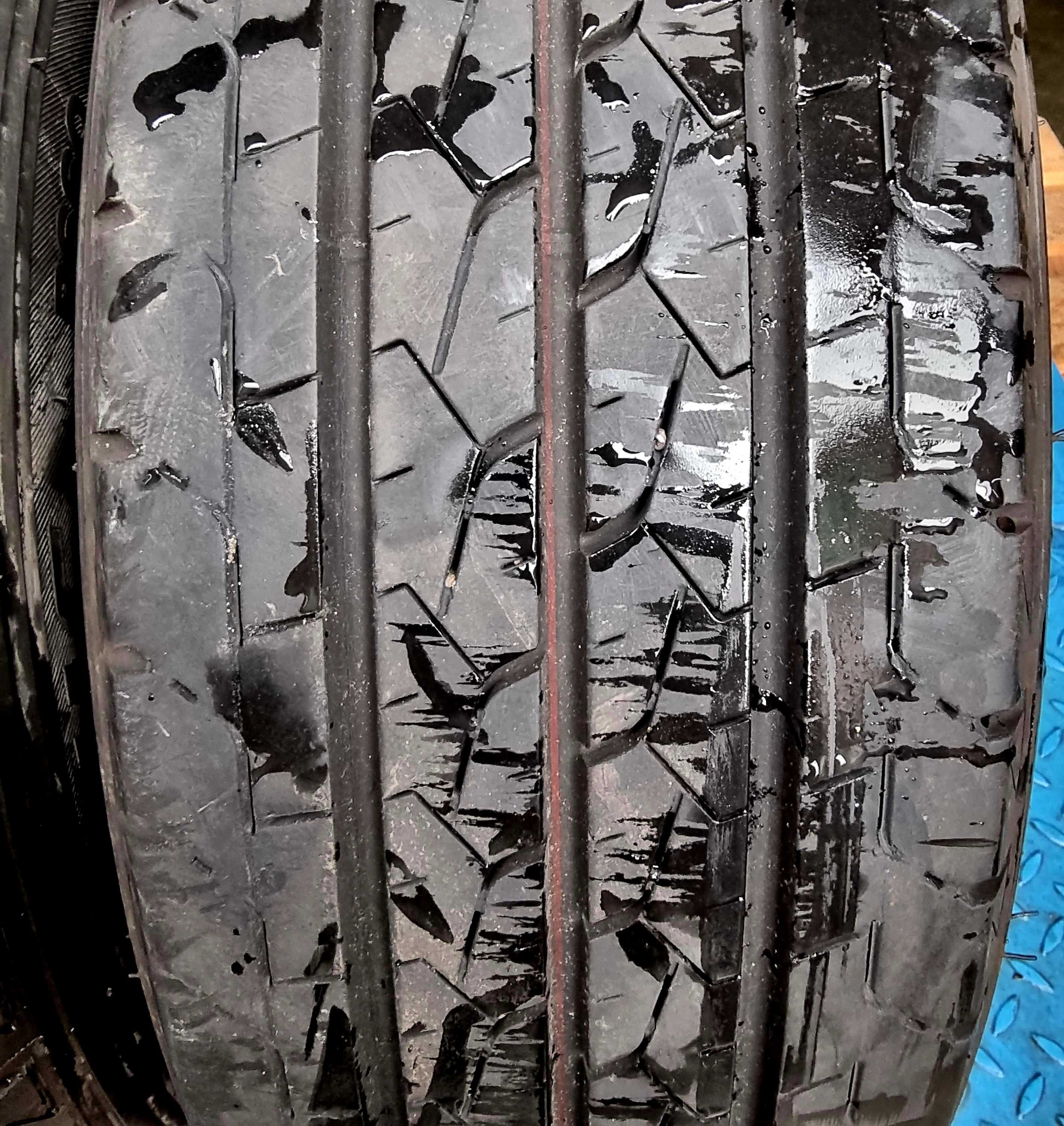 215/60R17 C * Opony* Lato do Bus-a* 2021 rok* Trafic, Vivaro **# 343 K
