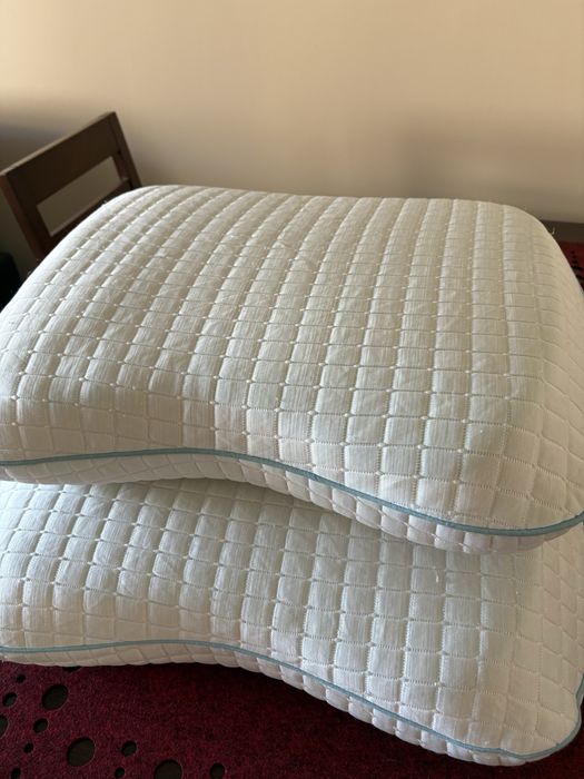 Poduszki ergonomiczne IKEA Kråkklover – komplet, stan bdb