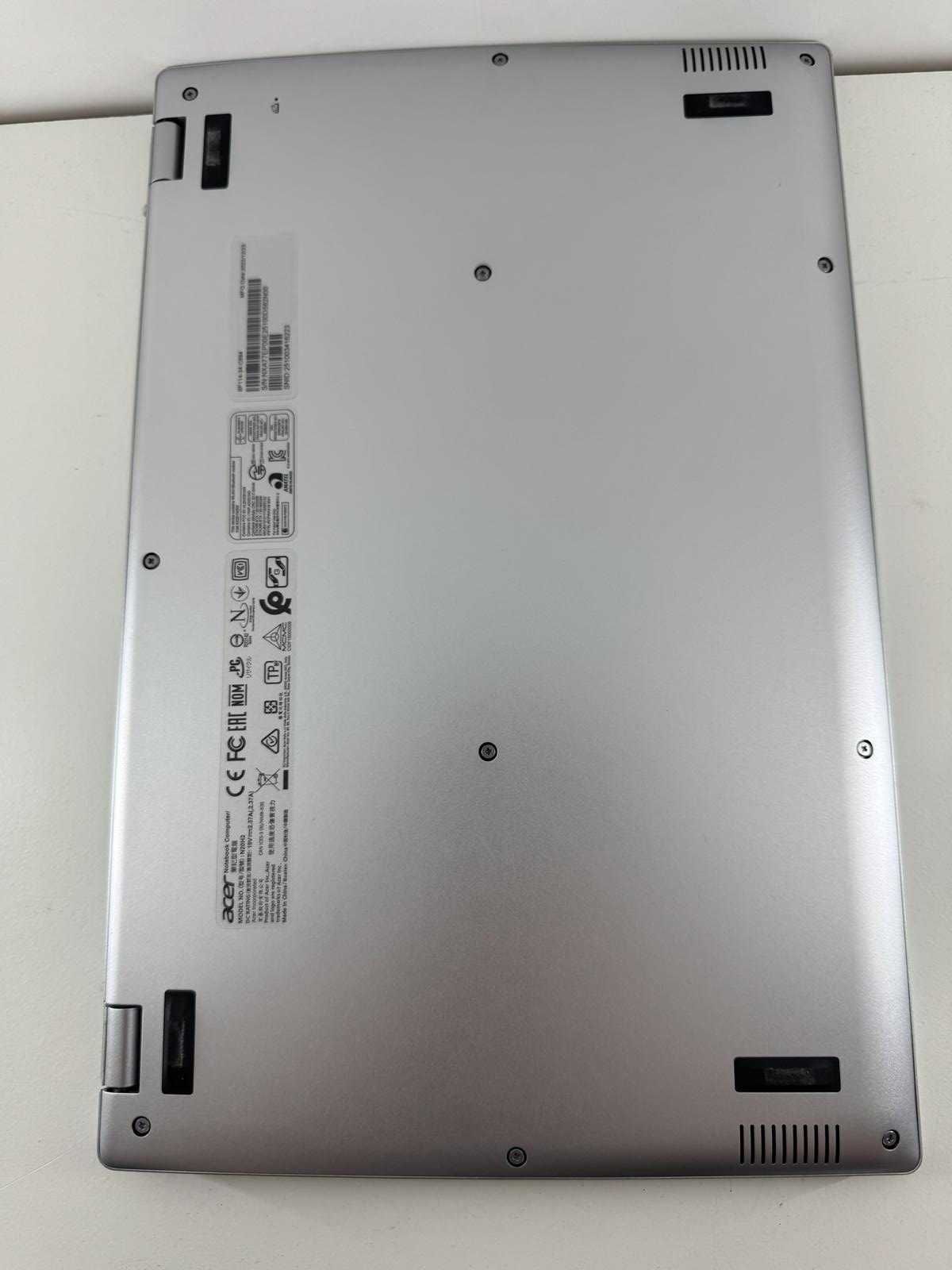 Laptop Acer Swift 1 4GB /128GB + Zasilacz
