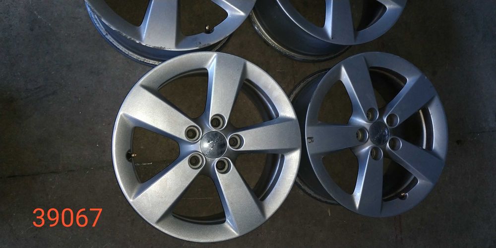 Диск колесный R16 5*110 Dodge Dart 13-16 литой (БУ)