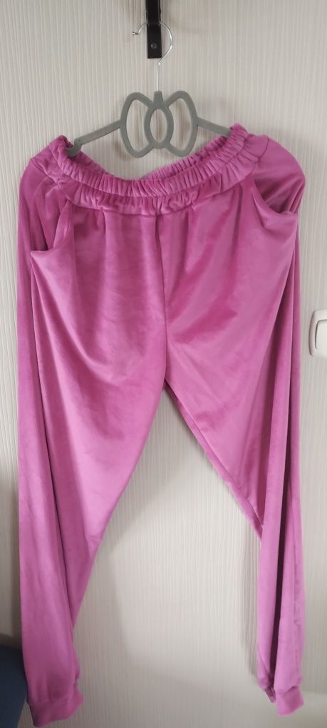 Dres welur nowy 42