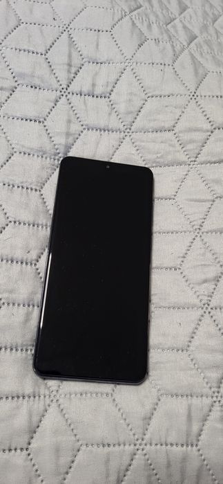 Samsung s20 plus w dobrym stanie