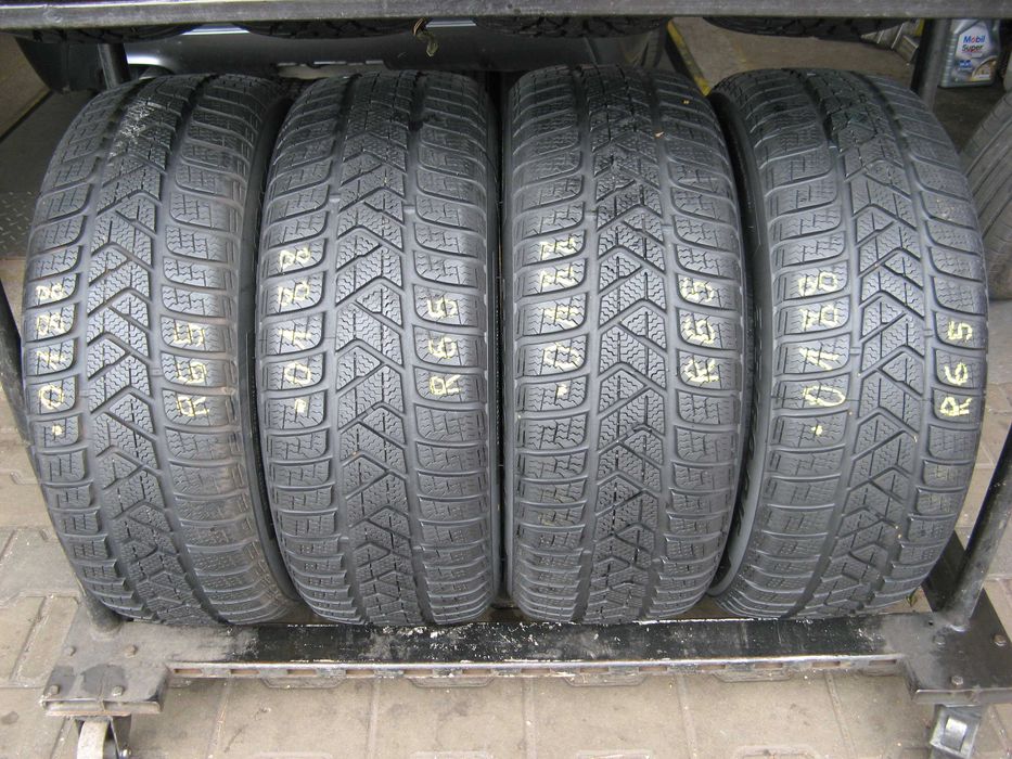 215/60R16 PIRELLI SottoZero 3 - Nr.0188