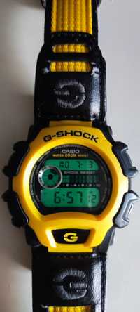 Casio G-Shock Original DW-004 em bom estado