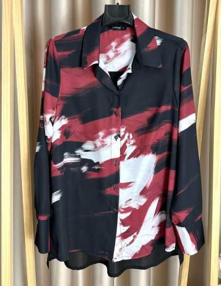 Camisa acetinada ANIRENE bordeaux, preto e branco (NOVA COM ETIQUETA)