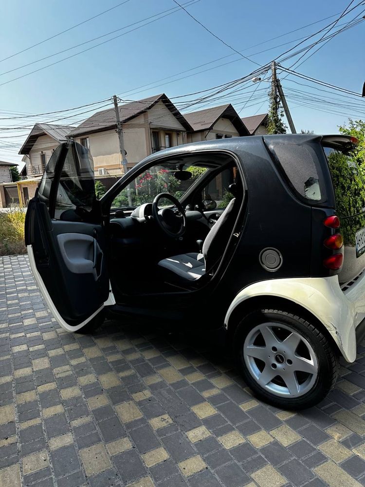 Продам Smart Fortwo