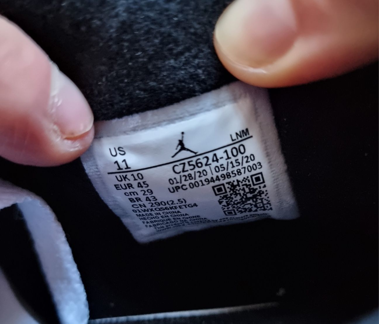Nowe buty air Jordan 4 retro PSG rozmiar 11 (45 EU)