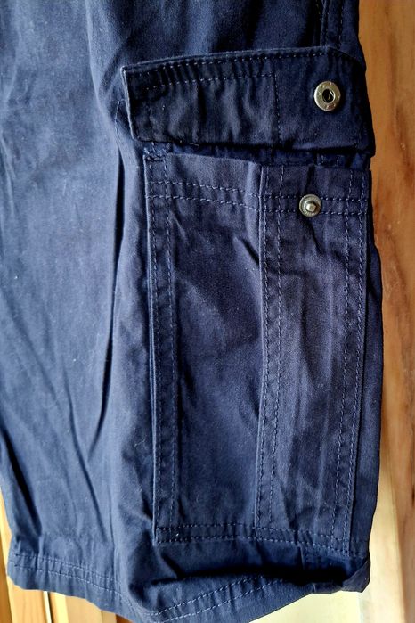 bermudas de algodão novas por estrear n 48

N 48-52 l xl xxl
Pvp em no