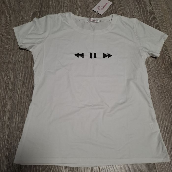 Жіноча футболка р.М