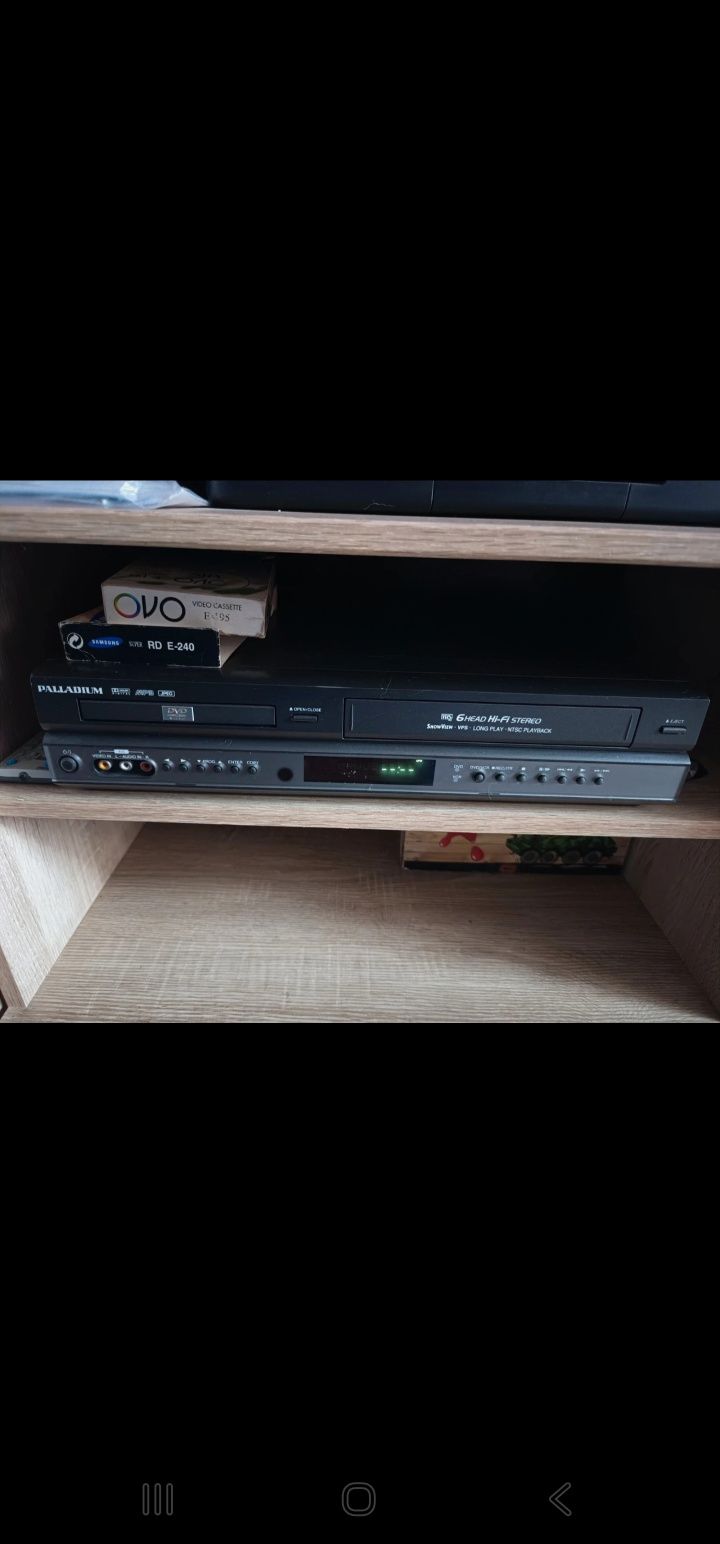 Video DVD combo paladium