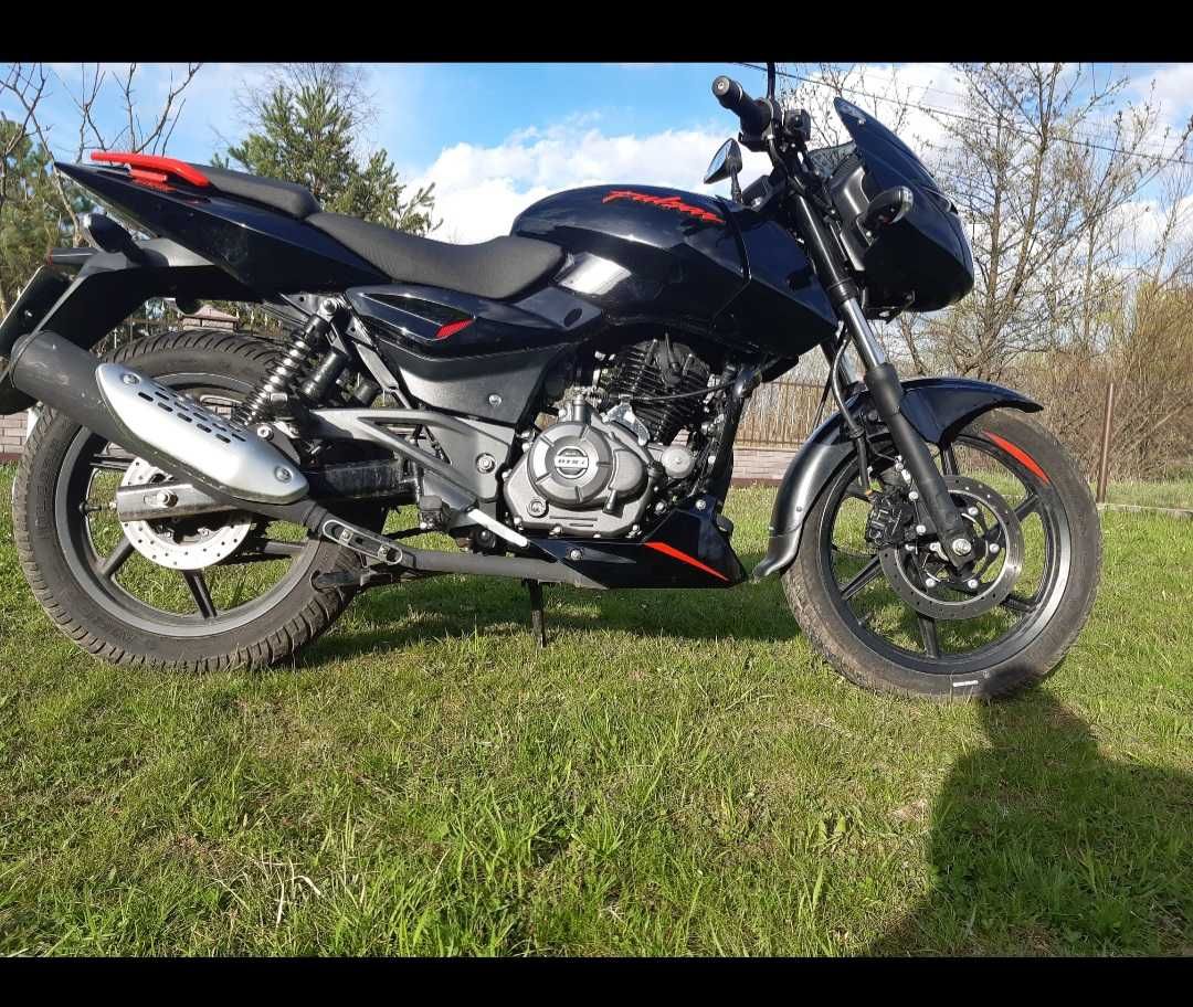 Bajaj Pulsar 180