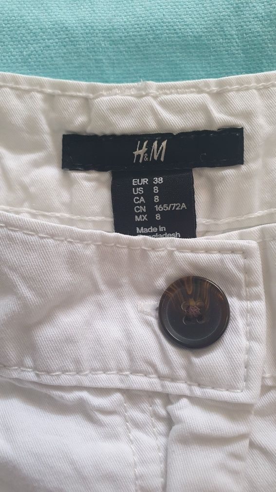 Spodenki krótkie białe H&M