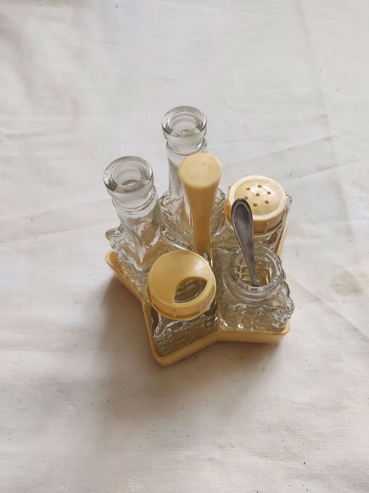 Radziecki zestaw przypraw, Solniczka, pieprzniczka, musztardnica, łyżk