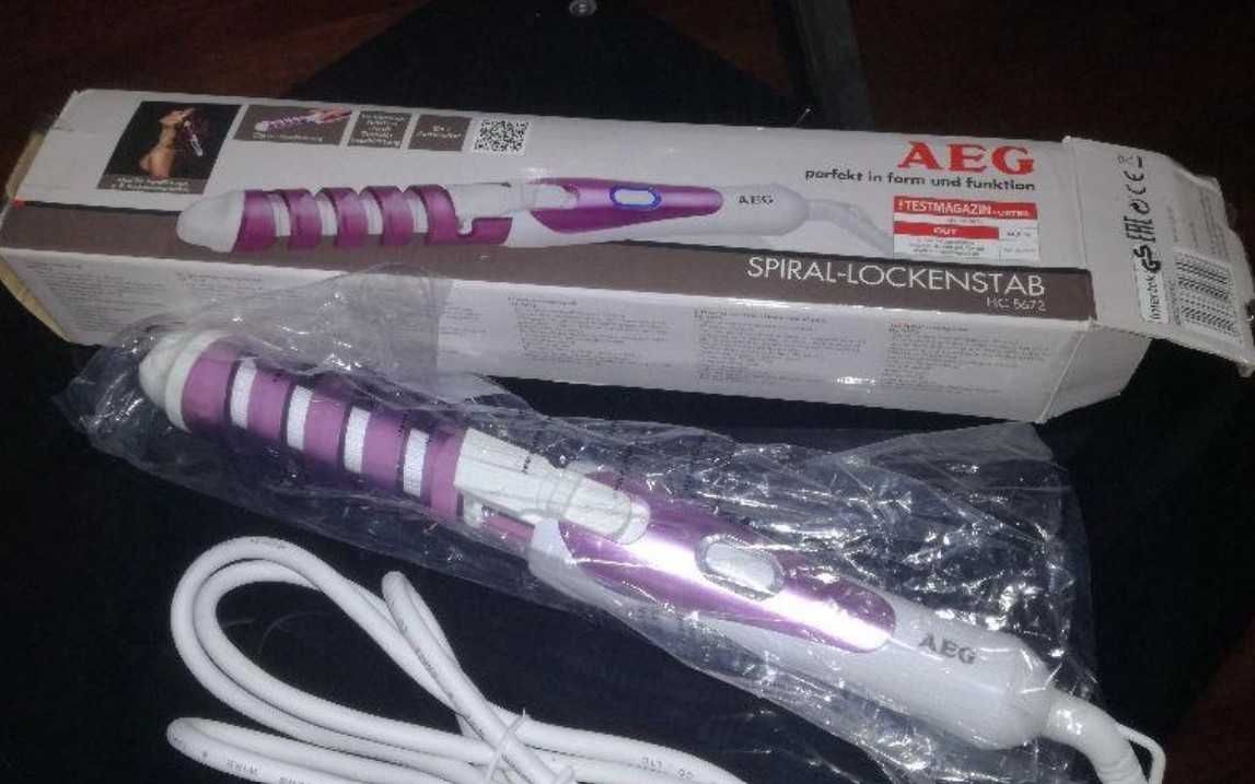 Modelador de cabelo em caracóis