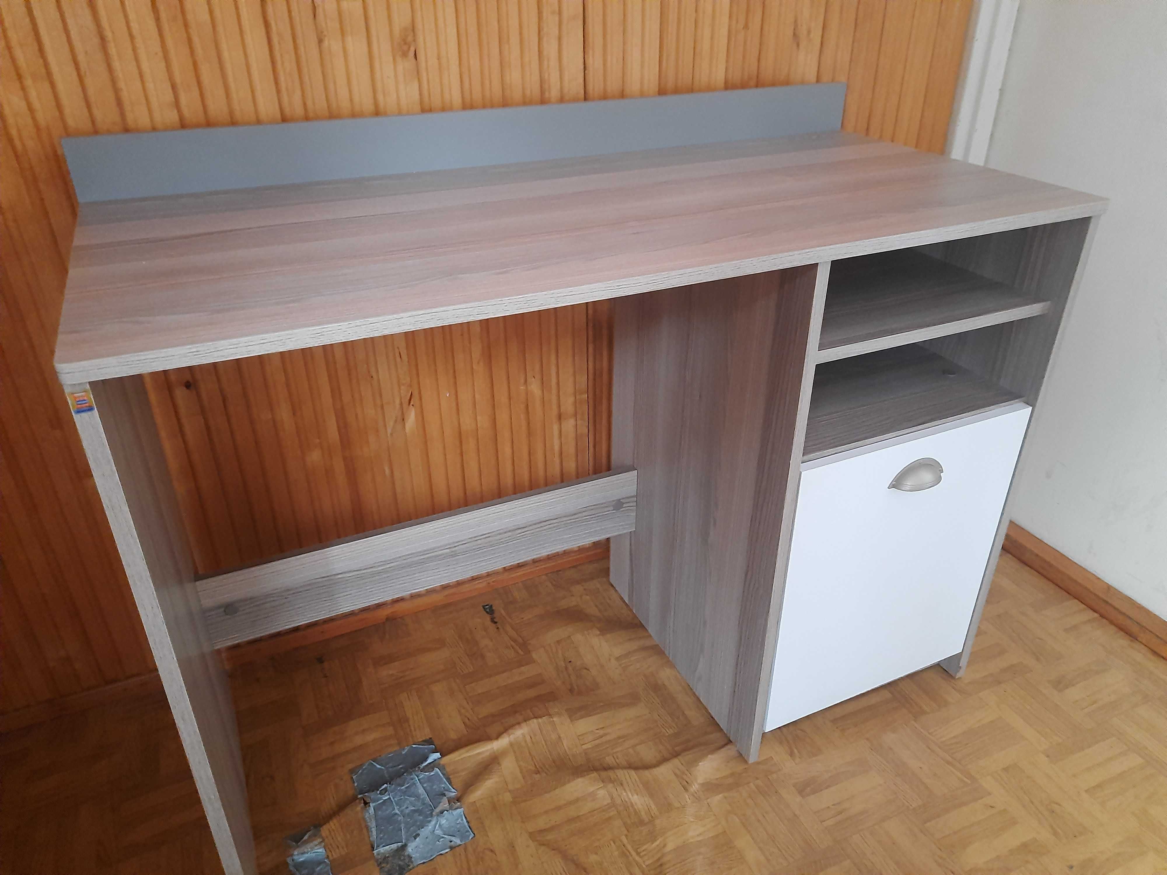 Biurko Młodzieżowe - Bardzo dobry stan